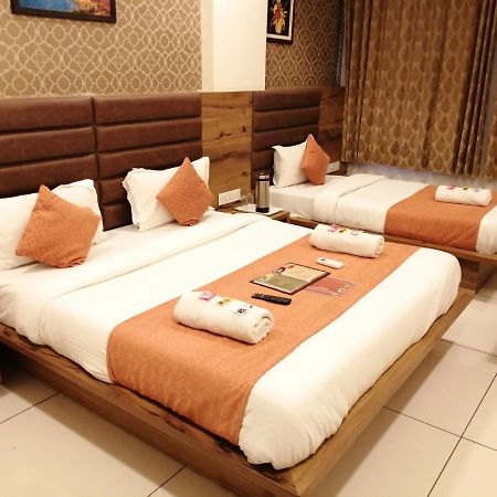 Hotel Golden City Βαντοντάρα Εξωτερικό φωτογραφία