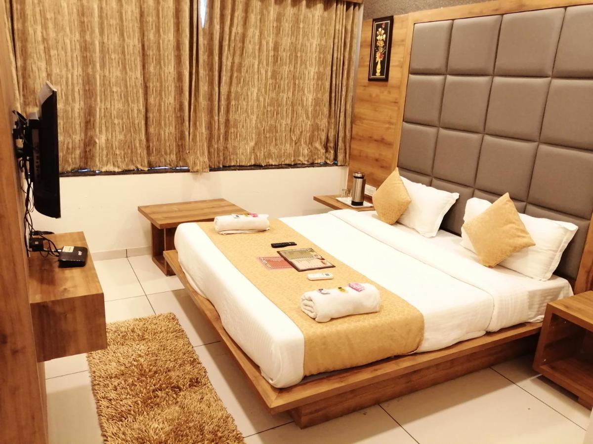 Hotel Golden City Βαντοντάρα Εξωτερικό φωτογραφία
