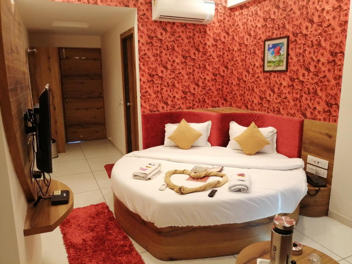 Hotel Golden City Βαντοντάρα Εξωτερικό φωτογραφία